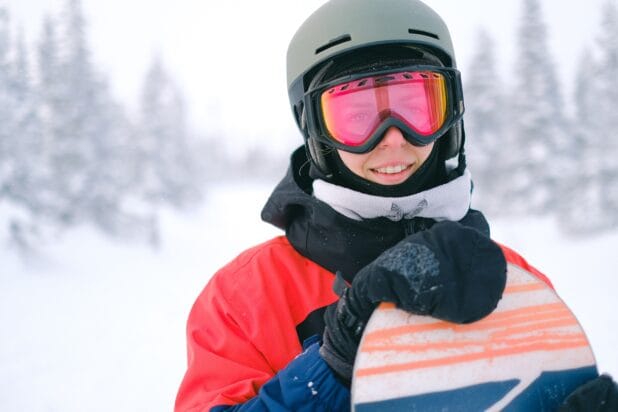 cheap snow destinations australia mobile image